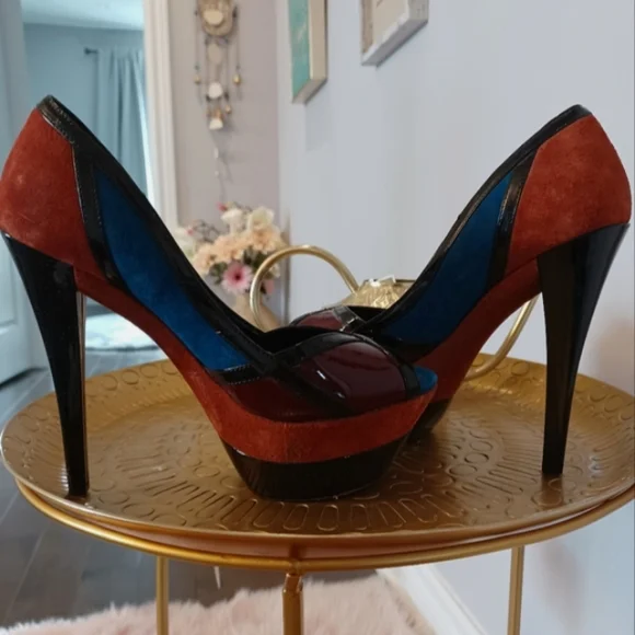 Jessica Simpson "Match" pump - Picture 8 of 11